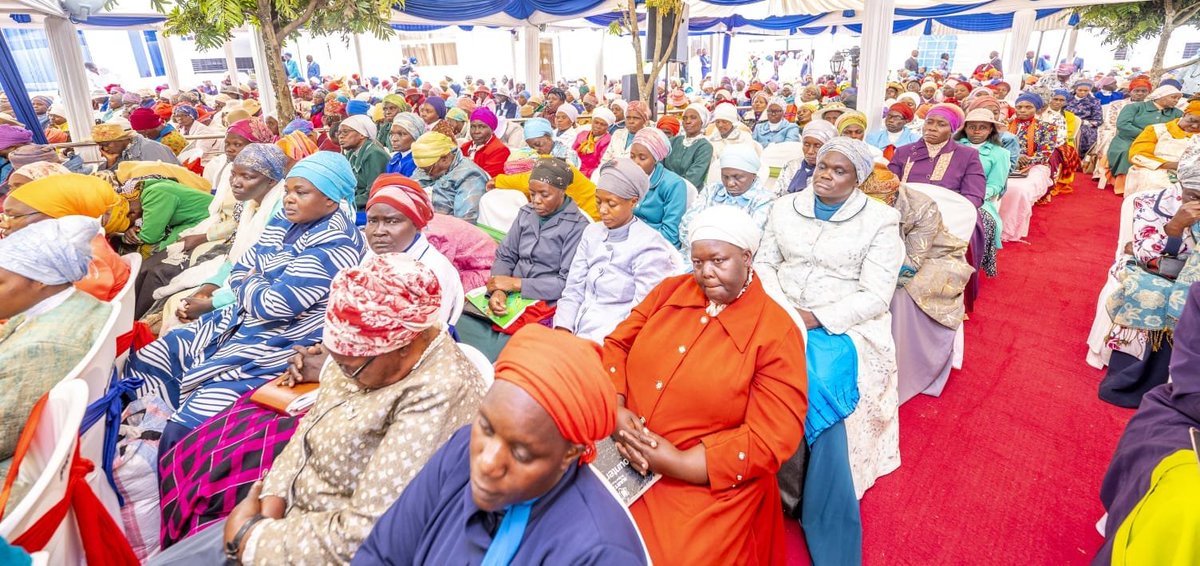 CrossDonee's tweet photo. The powerful mesage ongoing about the church age as the nyanza people are gathered
#TruthBeyondDebate https://t.co/OY8AkW4Dbf