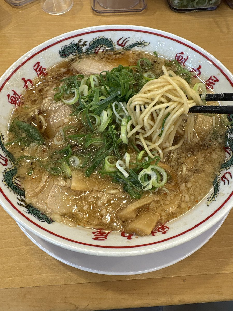 pomme_vert11's tweet photo. 以前のアカウントログイン出来なくなりました🥲
今後今のアカウントを使って行きます！
お手数ですが宜しくお願いします🙇 https://t.co/xCIVxihgCT