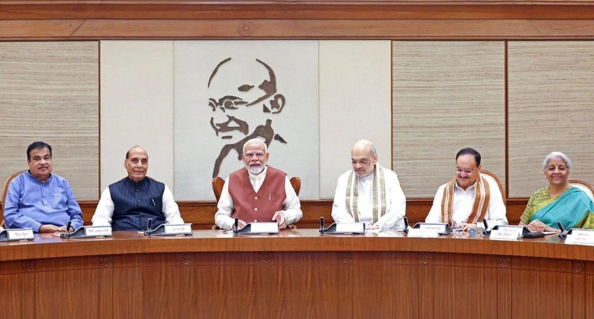 _jiddu's tweet photo. Most Useless Cabinet in Indian History..... https://t.co/Y74ZwAyIXP