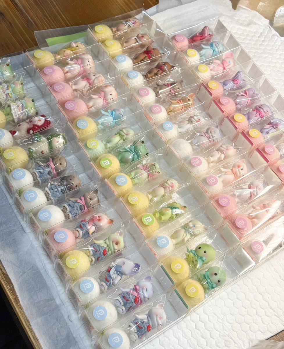 PIPOSDOLL's tweet photo. ✨ 明日、福岡 I・Dollに出展します！ ✨

たくさんのPIPOSの子たちを連れて福岡へ向かいます 🐸🐰🐱

A47・48

🎁 PIPOSブースでご購入いただいた先着10名様に、赤ちゃんタコをプレゼント！ 🐙

明日、福岡でお会いしましょう 💕

#PIPOSDoll #アイドール福岡 #球体関節人形 #ドール #アートトイ https://t.co/NUkt2MnuNd