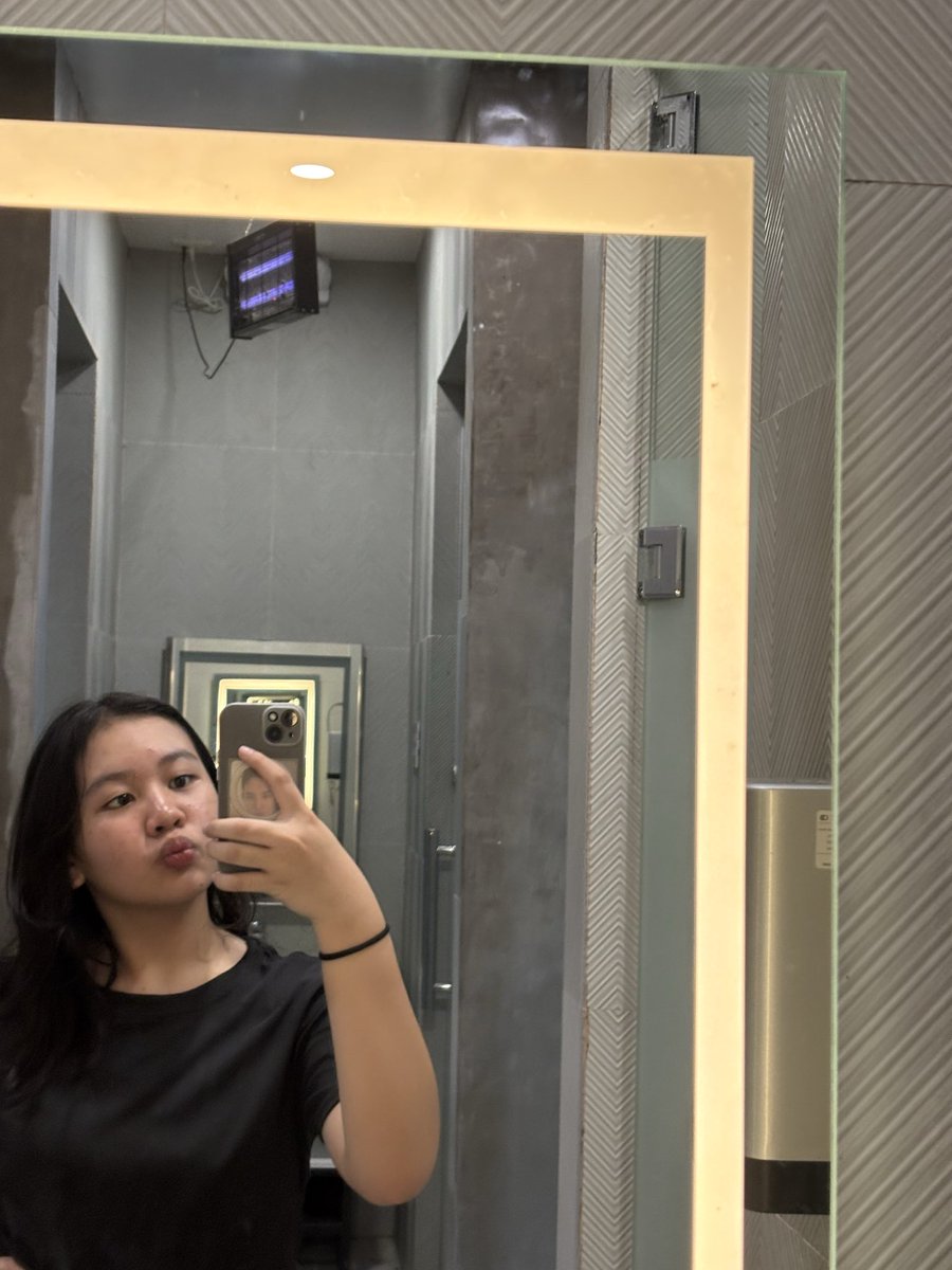 ellxnffi's tweet photo. pikolbawl https://t.co/8ZFPtpH1VA