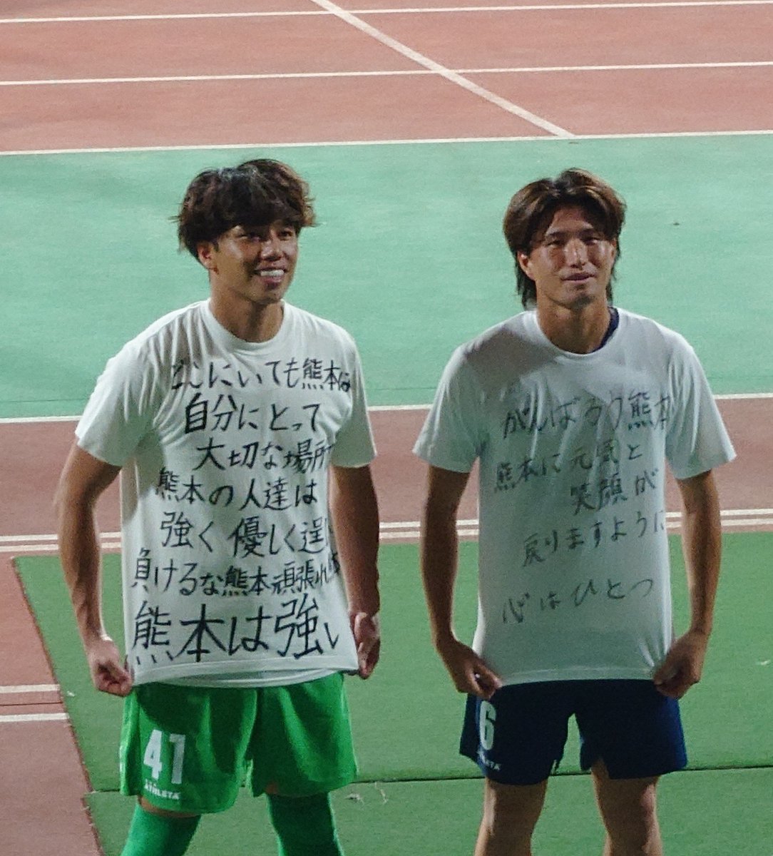 pepepepegashi's tweet photo. メインでもしっかりTシャツ見せてくれました！ https://t.co/4TBzasRXw9