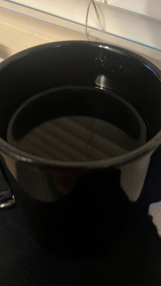 christianjevans's tweet photo. black coffee in my black coffee cup
#morecoffee https://t.co/h1A7GZJvbk