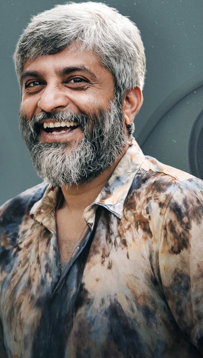 GetsCinema's tweet photo. #Fauzi - EveryBody Expected a Love Drama With Songs - But #Prabhas and HanuRaghav Cooking Out of the Box Concept. https://t.co/p335UYxV93