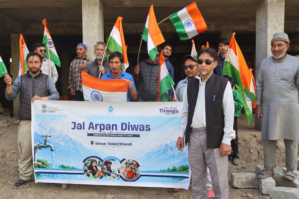 jjmkargil's tweet photo. Today, Jal Arpan Diwas was celebrated at GP Taiket Khandi on the occasion of Independence Day in the presence of VWSC members, villagers, and community members. On the occasion,A site inspection of various created assets under JJM was conducted to access  their functionality. 1/2 https://t.co/RjoK5AurmZ