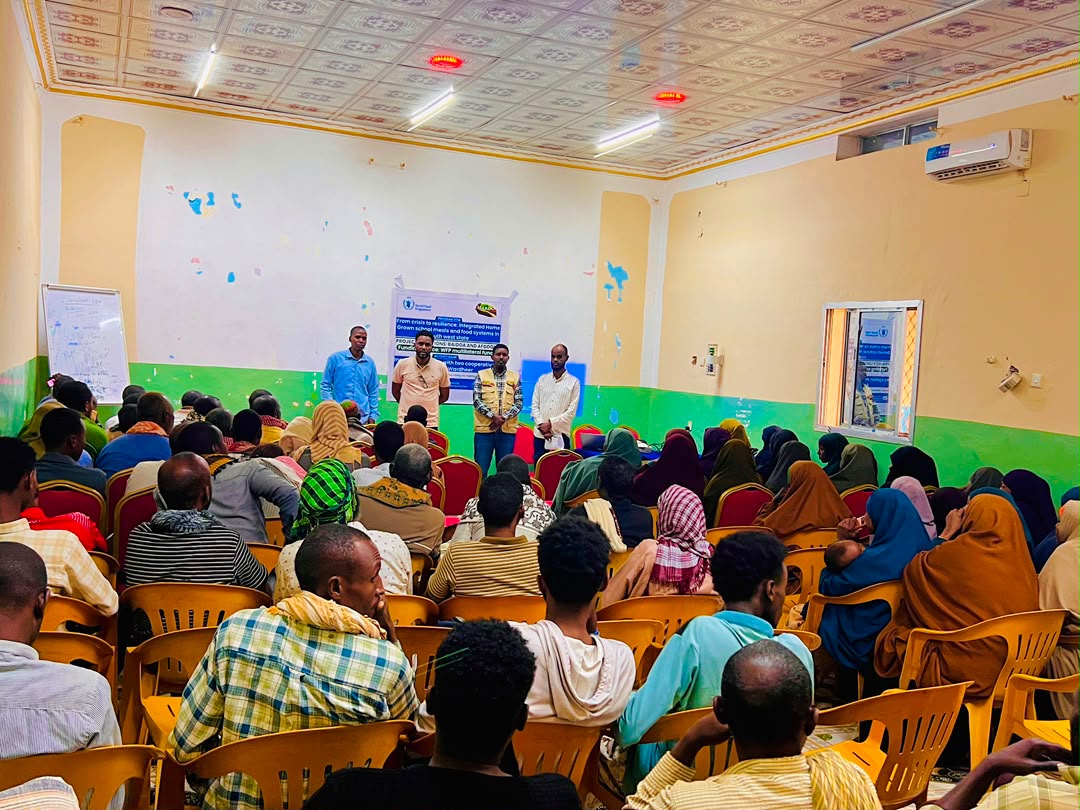 MARDOORGANIZAT1's tweet photo. #MARDO with @WFPSomalia  funding had inception meetings in Baidoa &amp; Afgooye for the Resilient Food Systems Programme. It strengthens cooperatives, links local food production to school feeding and enables fresh produce supply through WFP SCOPE cards supporting nutrition.
#MARDO https://t.co/Aeq0GMDjs1