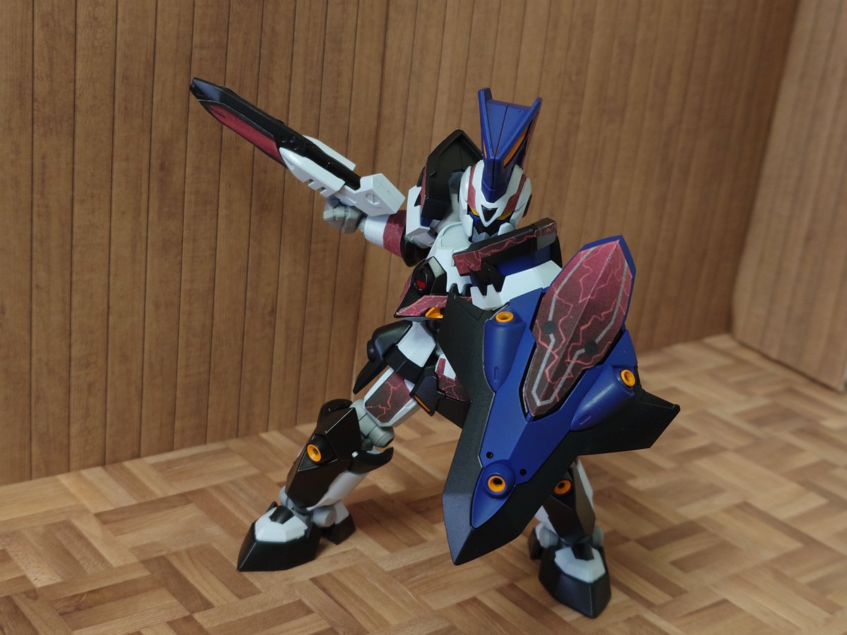 kanan_6702's tweet photo. ハイパーファンクション　LBXアキレス・ディード(アラタ)

＃ダンボール戦機 https://t.co/pC0qig16bd