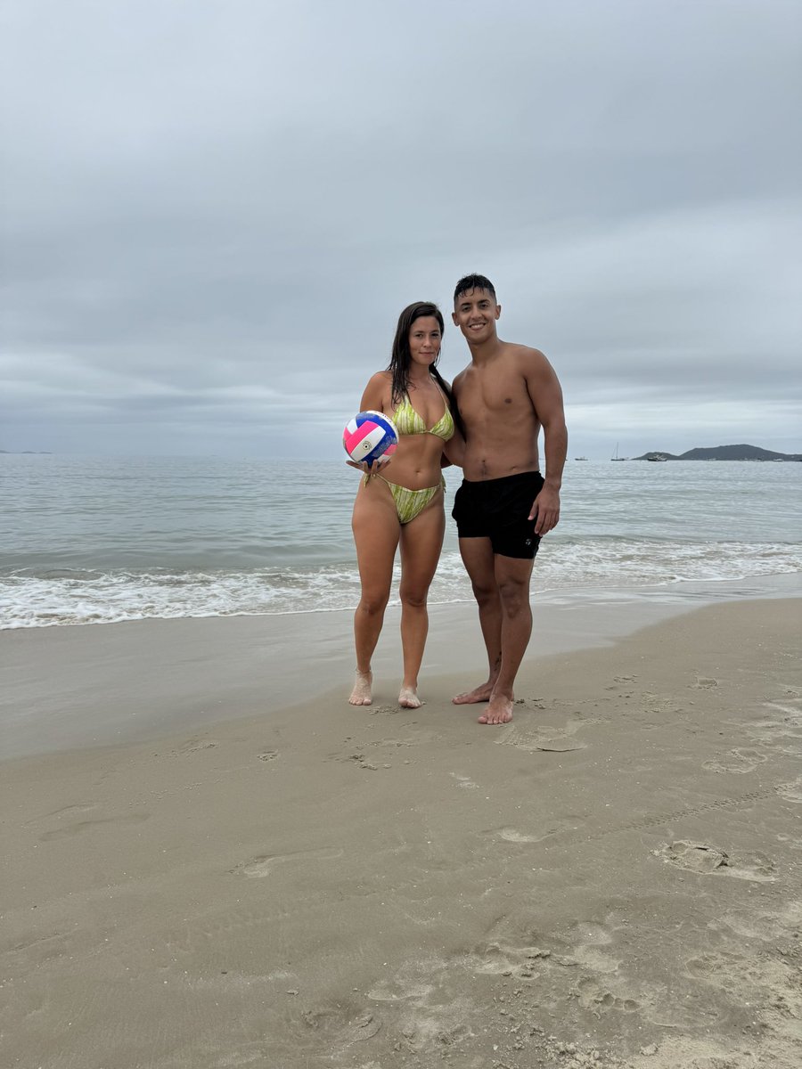 dovermood's tweet photo. La vida es tan linda cuando tenes un hombre que te trata como reina y te respeta. Gracias por ayudarme a sanar tantas cosas y poder disfrutar el hoy juntos ❤️ https://t.co/sVm2yRsJwN