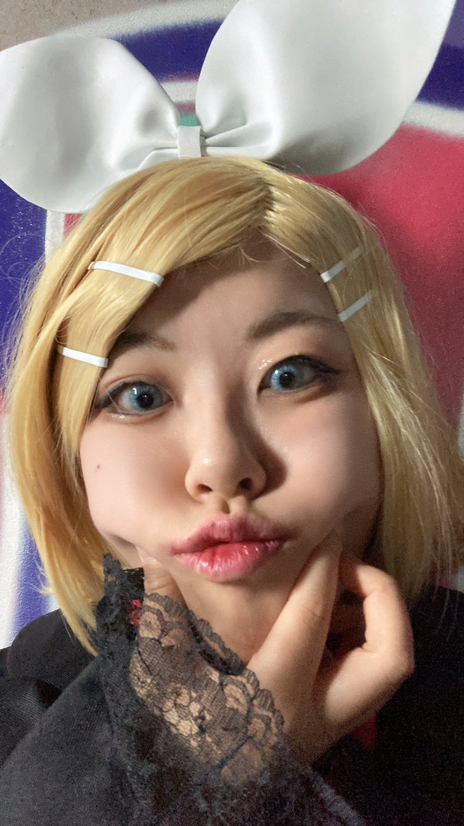 wisty38's tweet photo. ◀◁◀2年前
                     今年▷▶▷

やってること変わらんくてw

#ボカロ老人会 https://t.co/qYKVYZ89p5