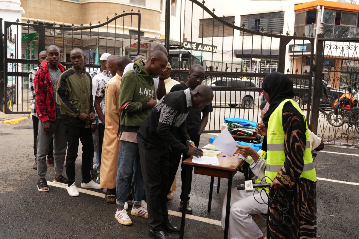 JamiaTvKenya's tweet photo. HAPPENING NOW :Jamia Mosque Nairobi opens its doors to people of all faith #openday #jamiamosquenairobi @jamia_mosque