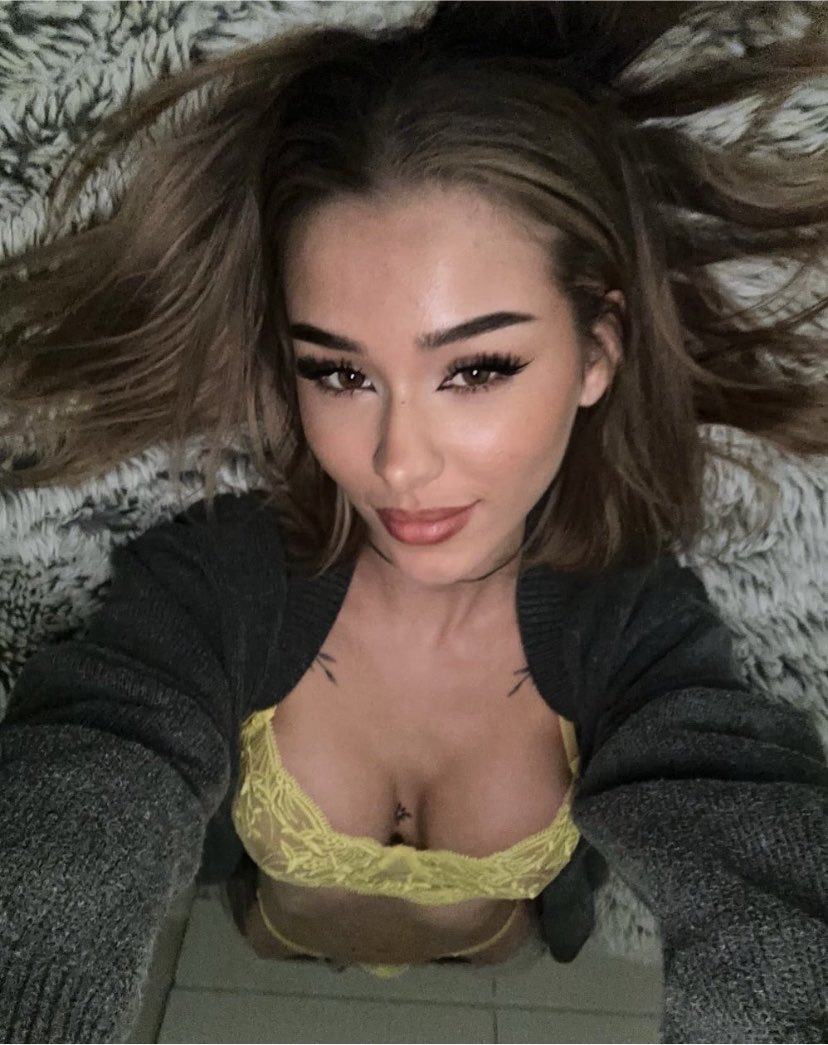 cherrysierra09's tweet photo. 💦🥵Message me on Zangi for free nudes and hot pics that are sure to grab your attention.

4760450193 https://t.co/pXB5vV5tEF