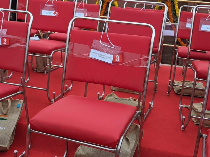 rishibagree's tweet photo. Congress boycotted the 80th Indian Independence Day Celebrations at the Red Fort.

The Indian public should show their power by boycotting them in the upcoming elections. https://t.co/tENjEosbaN