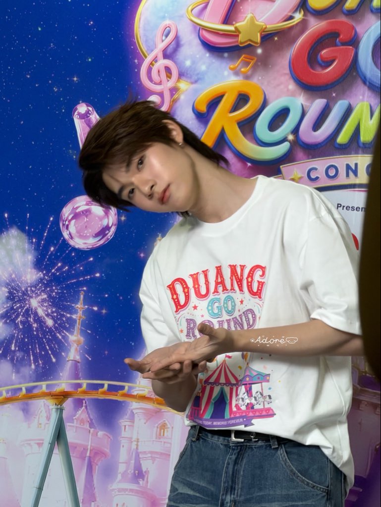 adoremafav's tweet photo. เหนื่อยหน่อยน้าแต่เก่งมากๆแน้วว ทำให้เต็มที่คับ วาวาเต็มฮอลล์เลย ส่งกำลังใจก้อนโตๆงับ🐶🫳🏻

DUANG GO ROUND DAY1
#DuangConcertDay1
#twnpich @twnpich https://t.co/tpOEMi78HZ