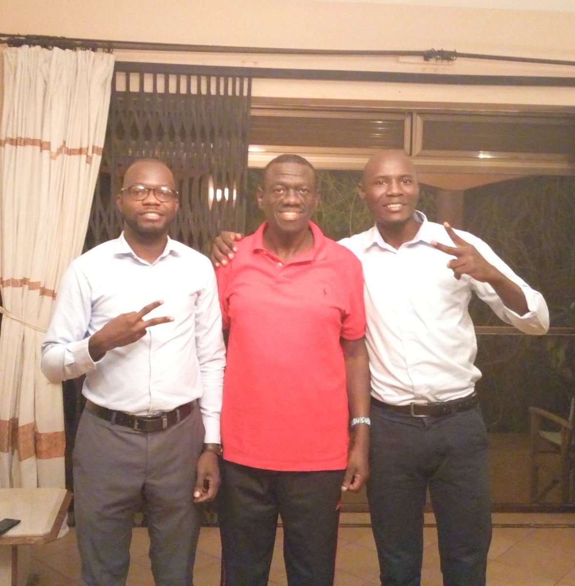 _papawere's tweet photo. On this day after our meeting at his home in Kasangati my hero Dr. KB personally drove us back to campus in his car. Now my hero is dying away in Luzira denied access to proper health care and I request that we raise our voices. Free Dr. KB, free all political prisoners ✊🏽 https://t.co/8zXZpTH0Xs