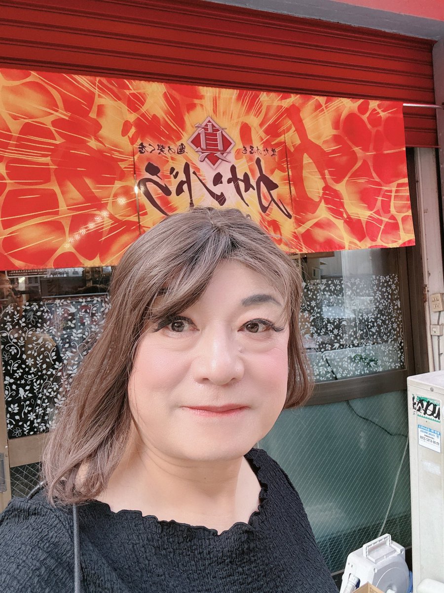 masami0402's tweet photo. 女装のお客さん1人もいない🥳
いろいろお話しできて、ここが、落ち着くわ😁👍 https://t.co/rSZWjJrlIK