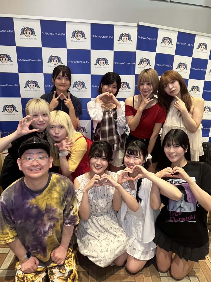 MacheVariety's tweet photo. 【#マシェバラRadio】
渋谷クロスFM ラジオアーカイブを公開！

◆8/14（金）21:00～
よきラジ
https://t.co/1ezzkF4DEl

番組を聴き逃してしまった方ももう一度聴きたい方も、ぜひご利用ください！📻

▼出演
MC：#ニレンジャー さん @azumikawada 
#三上ひびき さん @hibiki_mikami
#Mii さん @miii90s
#美波ふう さん @fuu_minami
#瑚春 さん @koharun529
#澪奈 さん @r1ei_01_pp
#澪音（MIO） さん @MIO_OtoU