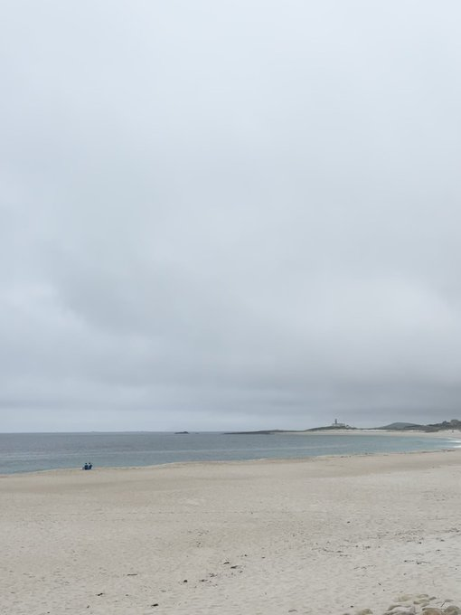 781aurablanco's tweet photo. Playas vacías #Galicia https://t.co/6hJZfQ41ng