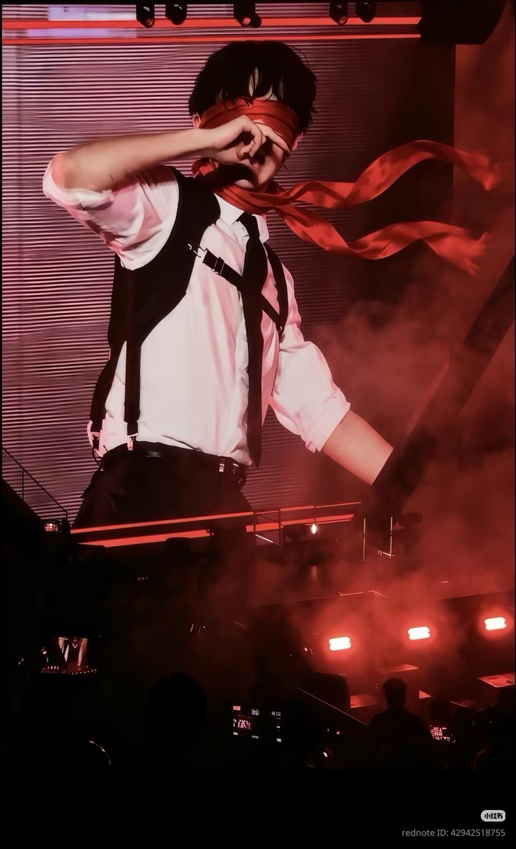 chansoo__s2712's tweet photo. ONE &amp; ONLY 

LOEY 🔥 https://t.co/cEolqj17Gf