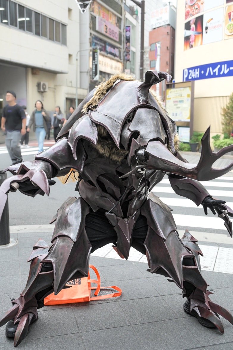 YepWn's tweet photo. これ、初めての池袋ハロウィンのやつどす_(┐「ε:)_ https://t.co/5AANSQ8EE9