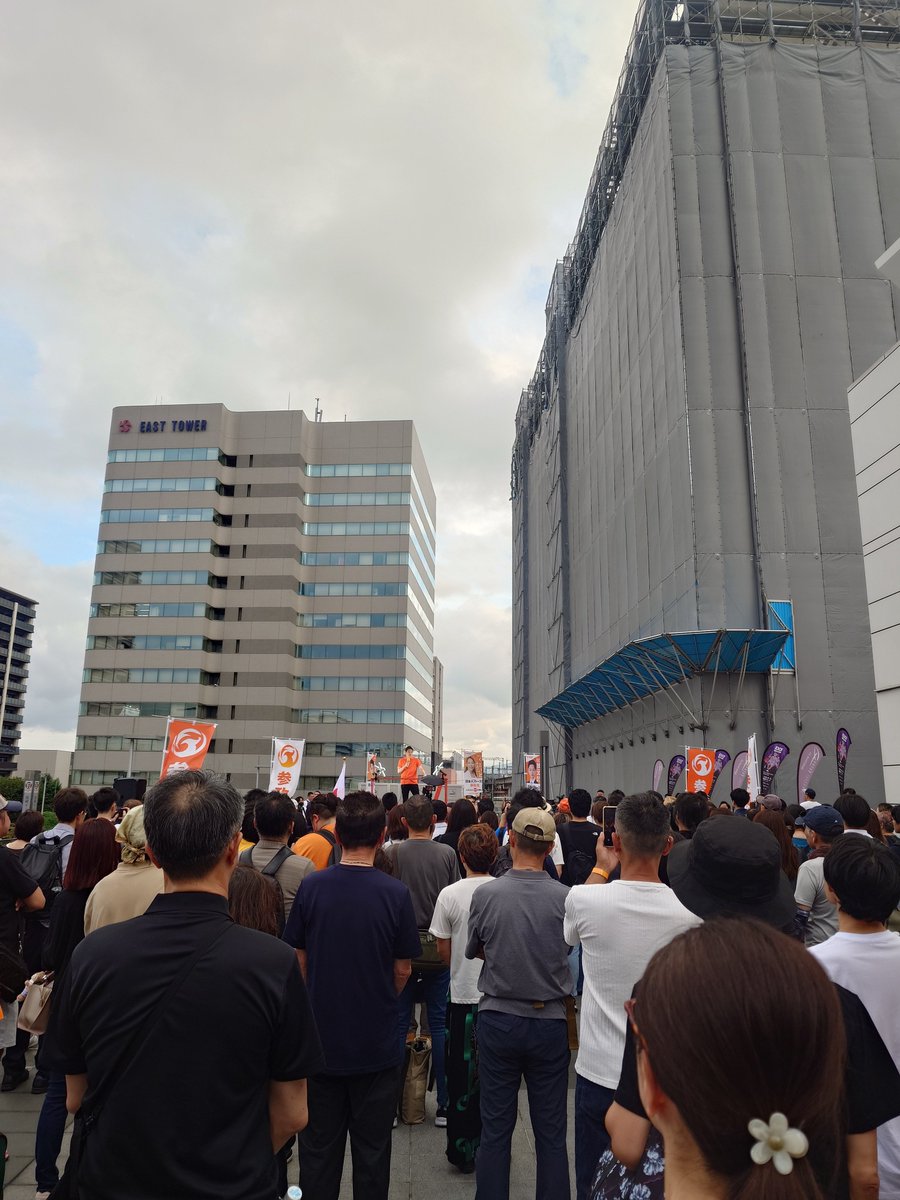 SO777kai's tweet photo. #神谷代表
#参政党
#神谷宗幣
#街頭演説
#高崎駅東口
靖国に行った後🤔1!2!3!参政党！ https://t.co/SyA3nmCuzf