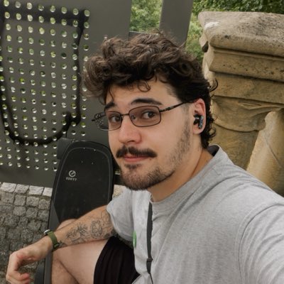zeluiztt's tweet photo. #NovaFotoDePerfil https://t.co/0OFTP2fgwt