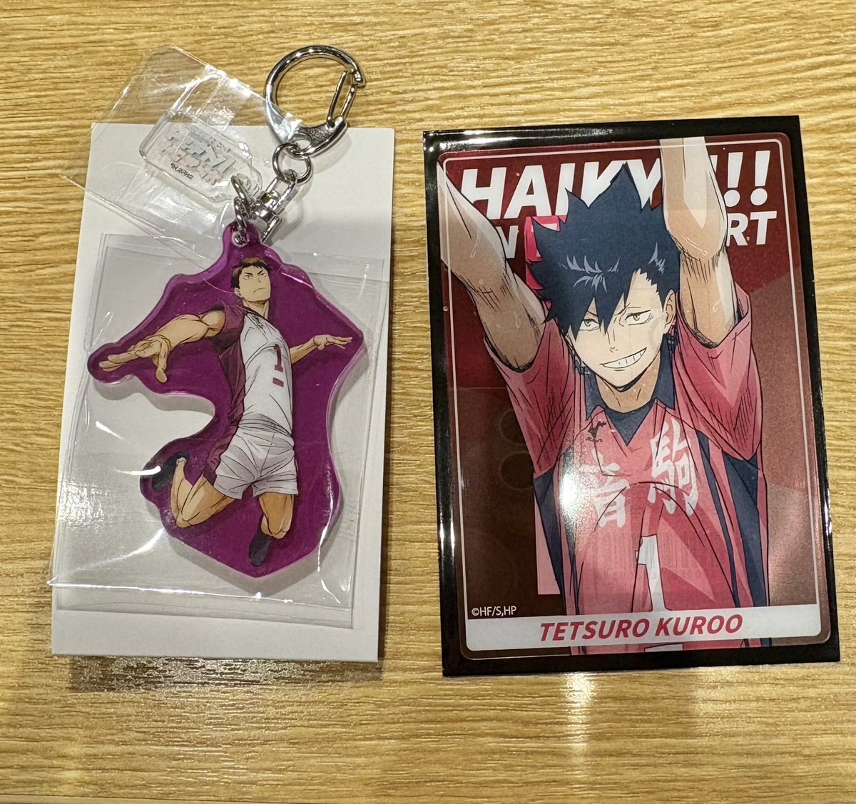 chisa28_'s tweet photo. 【交換】ハイキュー!! オンザコート アクリルキーホルダー クリアカード　ハイキュー　クリカ

譲)クリアカード　→  黒尾
アクキー　→  牛島

求)夜久＞研磨

都内手渡しor郵送にて交換希望です。
お気軽にリプまたはDMお待ちしております。 https://t.co/4T7CHU61CE