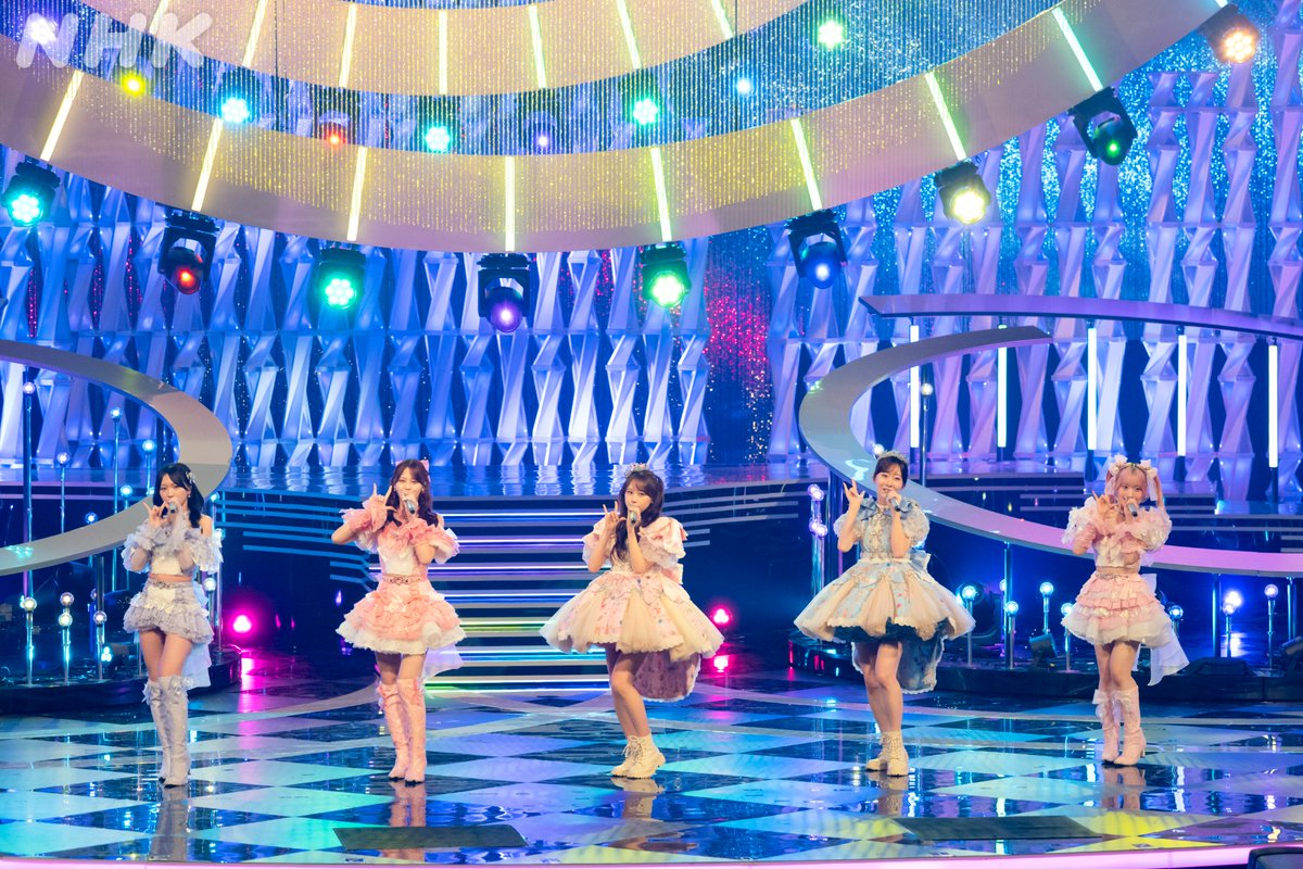 nhk_kouhaku's tweet photo. NHK夏の音楽祭 
#うたであえたら 2026🎵
🩵 NOW ON AIR 🩵

🎤＝LOVE（#イコラブ）× #FRUITSZIPPER
「ムーンライト伝説」

🔽ここからすぐに見られます
https://t.co/xqv0sc6m2u

司会の #北川景子 さん思い出のアニソン🌙🩷
北川さんバージョンの「あの」名セリフも🔥 ❤️ https://t.co/jK4eWlTPTx