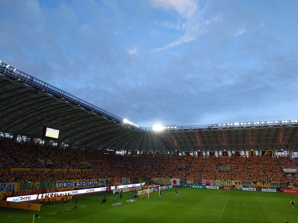 syomacha's tweet photo. ✨2️⃣0️⃣2️⃣6️⃣/2️⃣7️⃣ＨＯＭＥ始動！✨
勝ちましょう💨💥⚽

#vegalta
#ベガルタ仙台 https://t.co/JWWcNtghO8