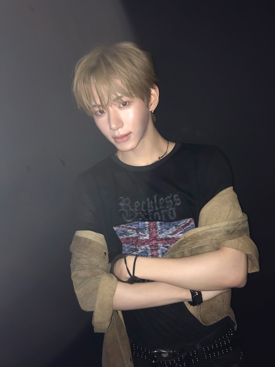 TUNEXX_official's tweet photo. 🤎

#TUNEXX #튜넥스
#Sungjun #성준
#BLUE_MODE https://t.co/aZzf0034n3