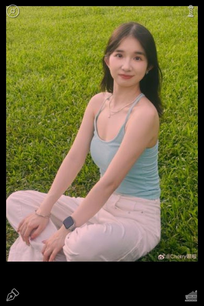 bensonjnr21's tweet photo. While strolling through the festival, Lila encountered a girl named Mia, who was also browsing the booths, clutching a notebook. Mia described herself as a devoted bubble tea fan, having tried stores nationwide. They instantly connected and decided to pack warm clothes for their https://t.co/8FbSqSqG8d