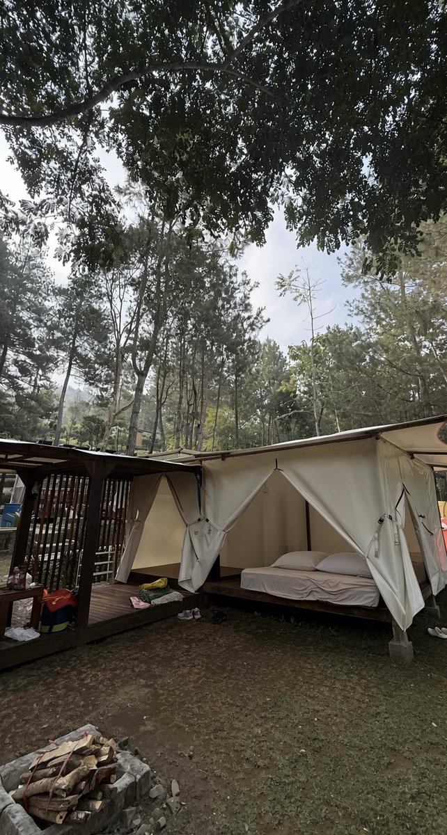 furlaben's tweet photo. menjauh dari jkt dulu🙏 https://t.co/v1uQIqv2cS