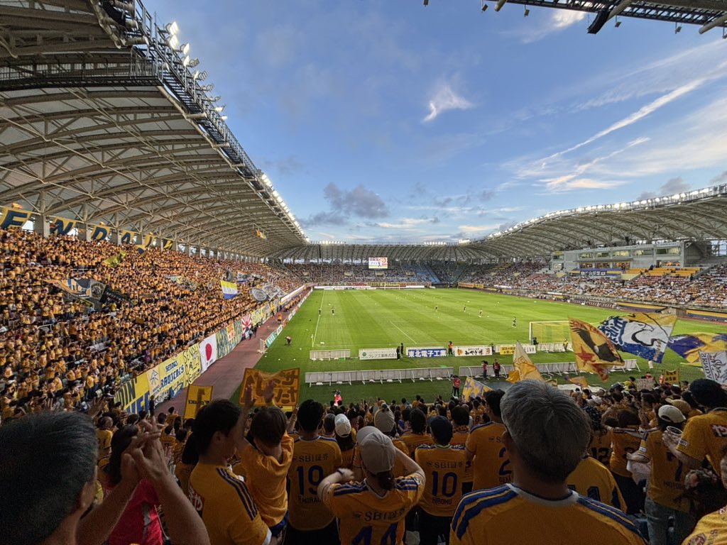 kisket's tweet photo. 今日はここから！！
#vegalta https://t.co/IQxzQpFLxQ