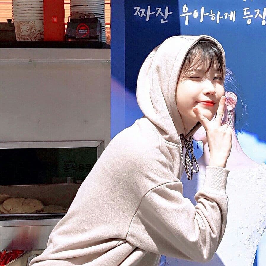 diasaimeedml's tweet photo. Hello, lovely soul 💫 Always keep in mind that the world is a better place with you in it—go shine today! 💖
LKJky https://t.co/3Y2MlAoQEJ