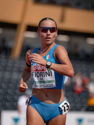 Athletics_Cntrl's tweet photo. 🚨 WORLD RECORD 🚨
🇮🇹 Sofia Fiorini sets the inaugural WR in the Women’s #Marathon #RaceWalk at 🇬🇧 #Birmingham2026 European Athletics Championships with 3:15:11.
It surpasses the 3:17:00 standard set by World Athletics.
📸 Instagram 
#Athletics #TrackandField #RW 🇬🇧 #Birmingham @birmingham2026 @EuroAthletics