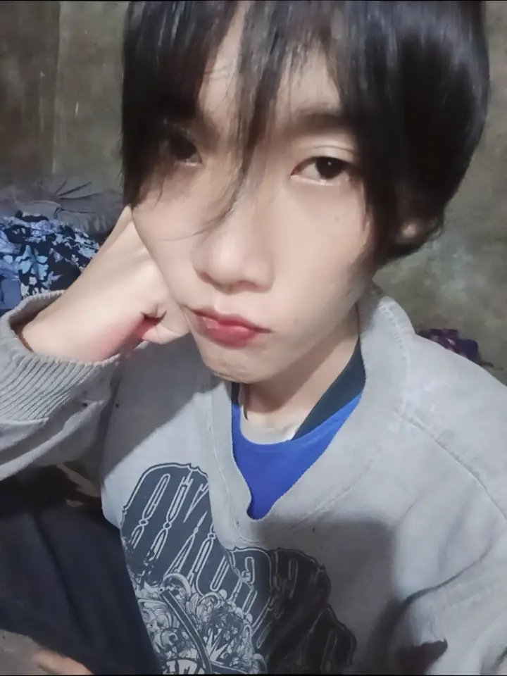 ChereenaFidelis's tweet photo. Pengen selfie sama bf😔 https://t.co/0j6SFGQDru