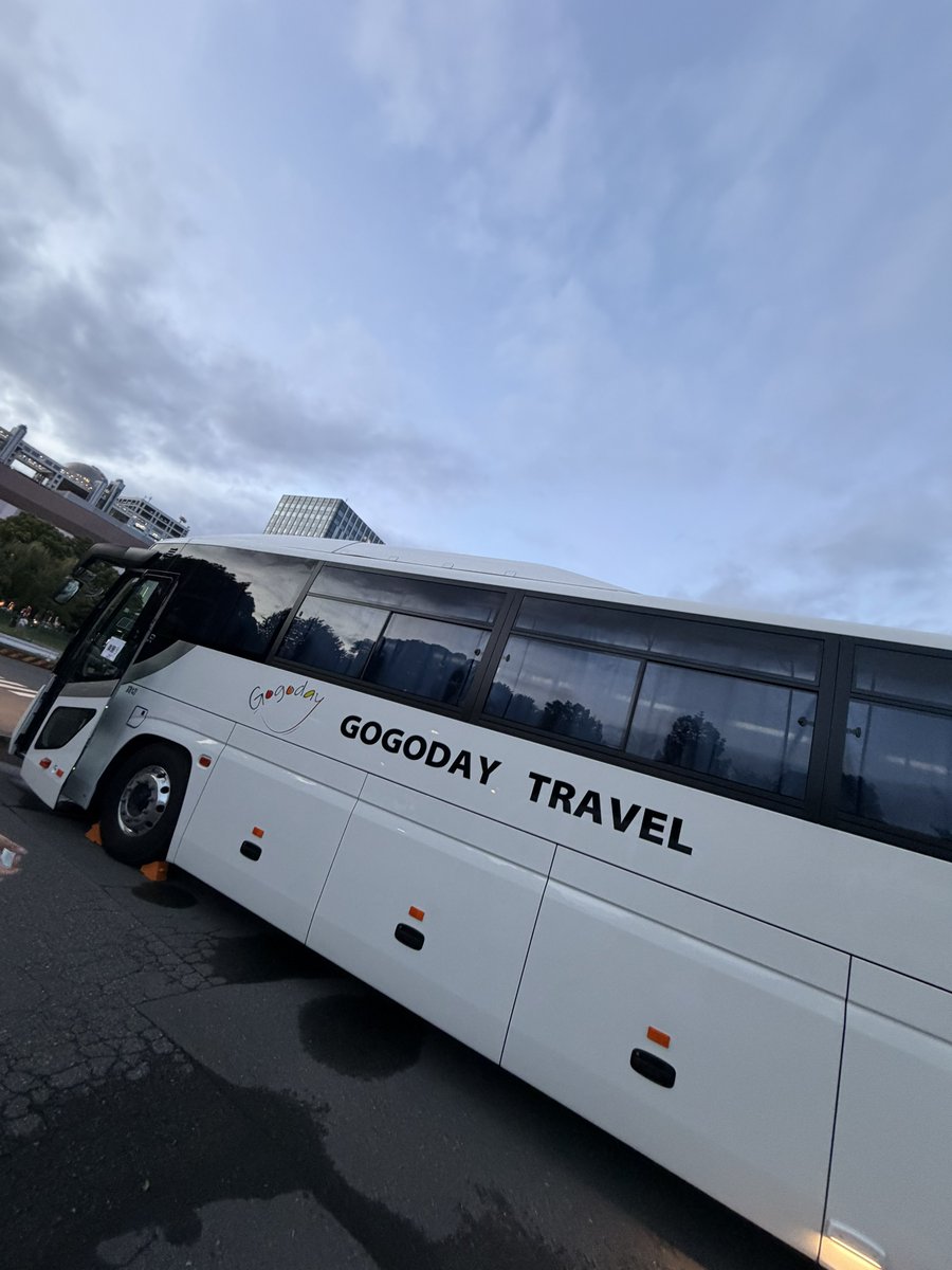 CoC__nana's tweet photo. #POPGALAXY 
本日の楽屋です🚌
席がない... https://t.co/X9Ce2UCfav