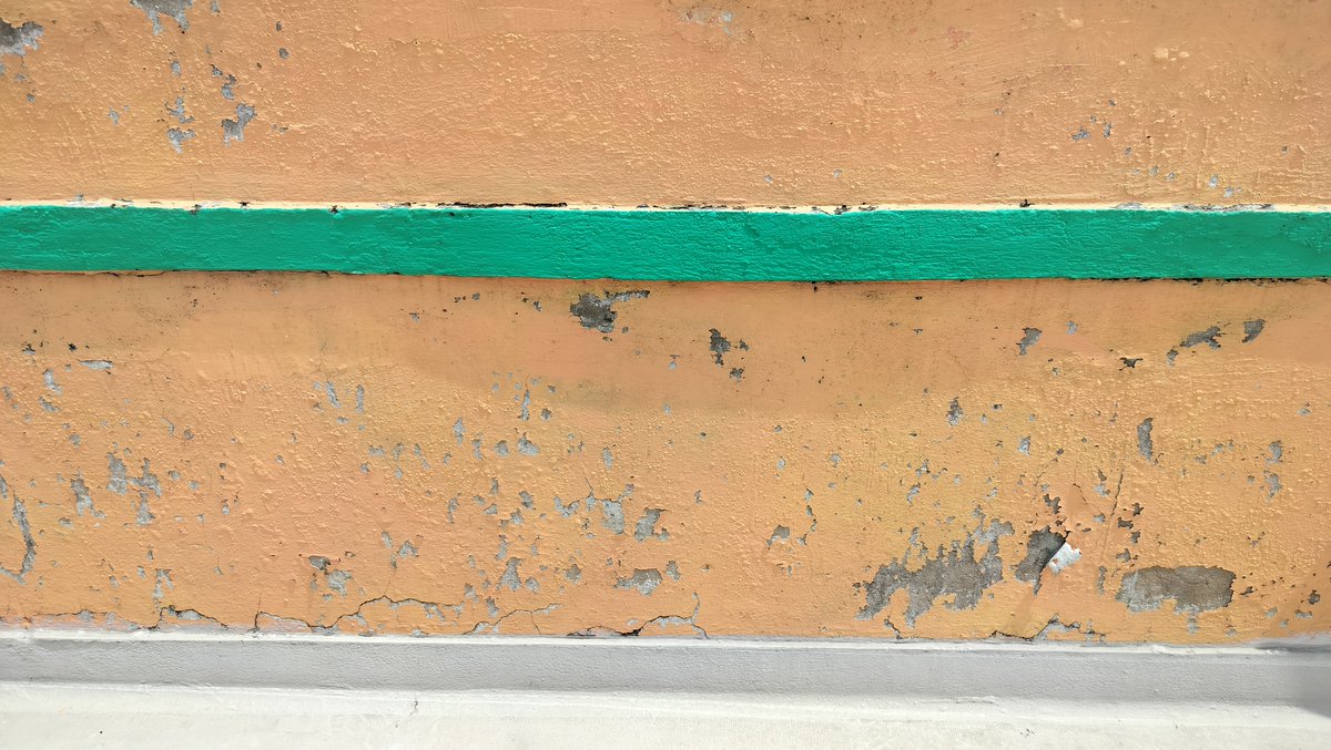 AsimChakrabar12's tweet photo. See the performance of Asian Paints hardly 3 years back. Very poor response on complain. https://t.co/BDnGVo2AlA