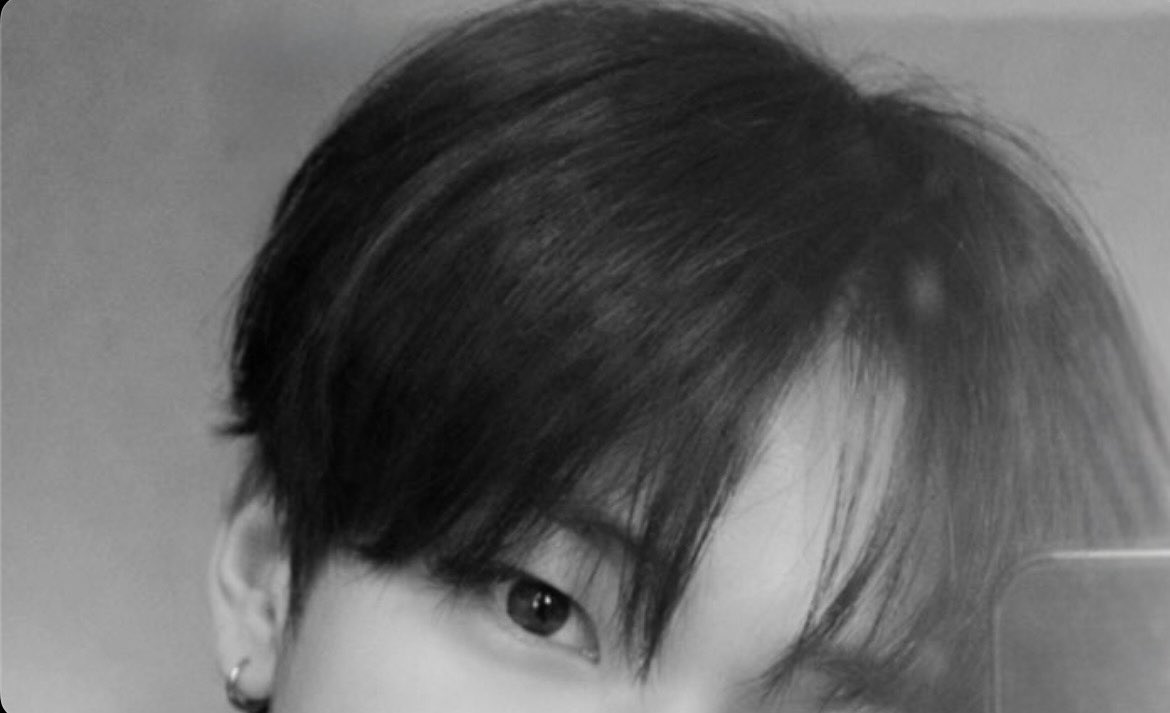 Hiigrdv's tweet photo. #우울계_𝕏친소 #정병계_𝕏친소 #트친소
남자입니다
찐따라 아무도 안놀아줘서 올려요 https://t.co/nAldoSWSh2