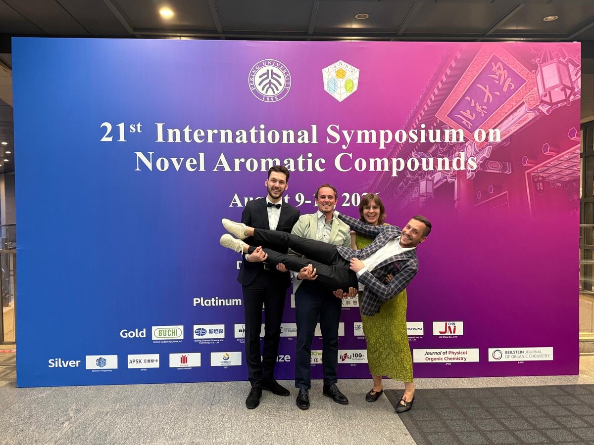 claravdouglas's tweet photo. With the @DumeleLab team at ISNA-21 in Beijing 🐉 presenting cycloazulenylene (now out in @angew_chem)! Such a great conference, loved spending it with old and new friends. @wolfgang_kies @jo_chembln https://t.co/pIb7gfJflt