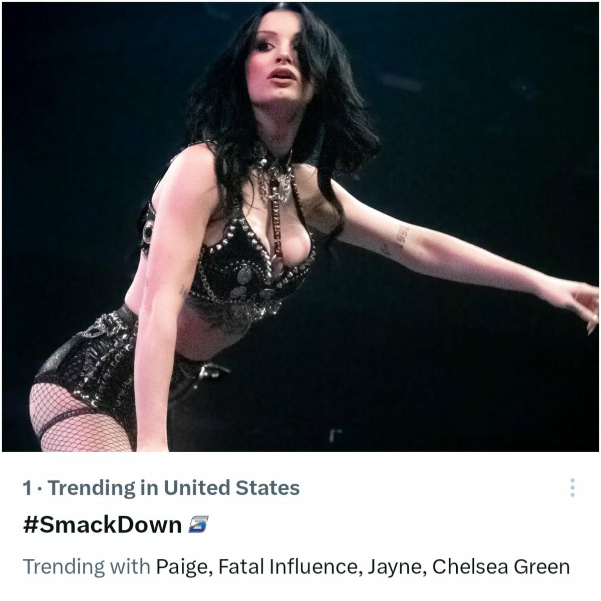 paige_saraya_12's tweet photo. Wait where’s Nikki?.. oh wait. No one gives a shit ￼😂 https://t.co/QbRHd2MMyz