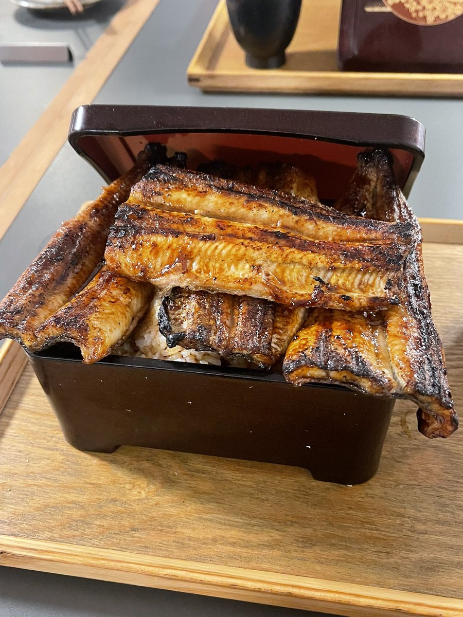 GEZISISTER's tweet photo. うなぎを食べに来たぞ！！！！！ϵ( 'Θ' )϶ https://t.co/X8276Ri27w