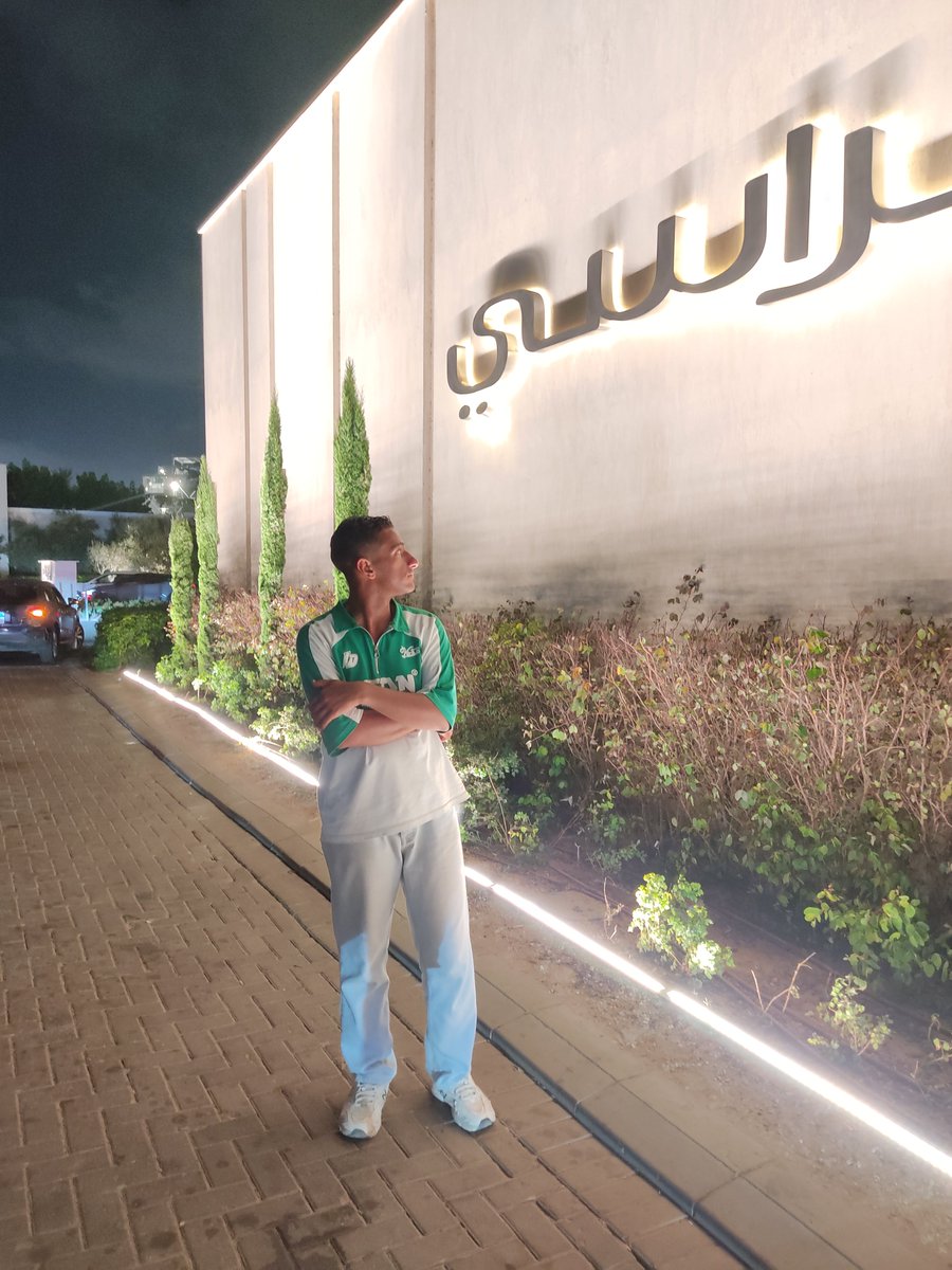 CallmeMen3em's tweet photo. ربنا يكتبها لكل مشتاق يخواتي 🤲🏼 https://t.co/jG8cIZLBNP