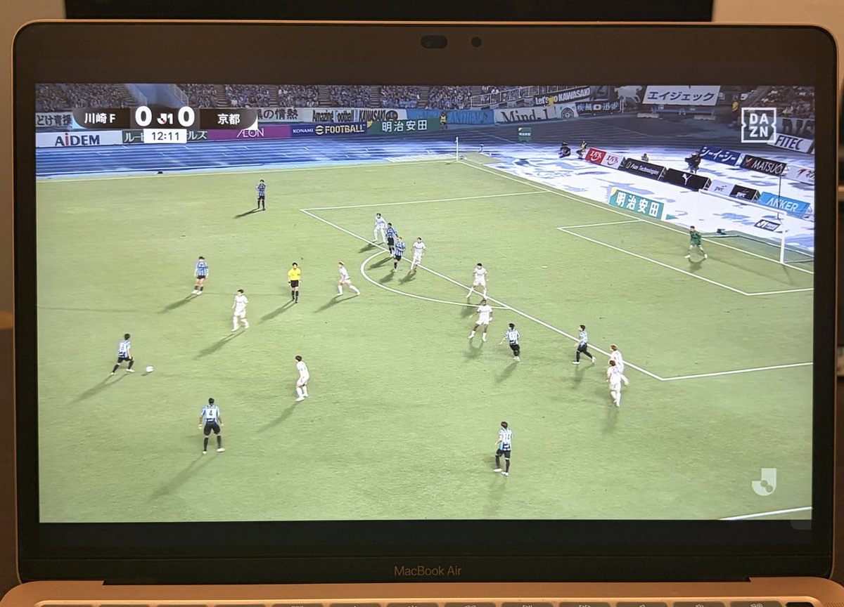 him_rock315's tweet photo. お家でフロンターレ VS サンガ 🐬🟣⚽️ https://t.co/6PgMkJ7hzH