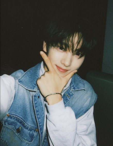 fromchunzip's tweet photo. 영재 폴라 진짜 졸귀였던 거 아는 사람
활동기 때 폴라 준 거 너무 좋았음. . .
나 아직도 못 잊었다 #다시하자 https://t.co/UO1k7PlZjD