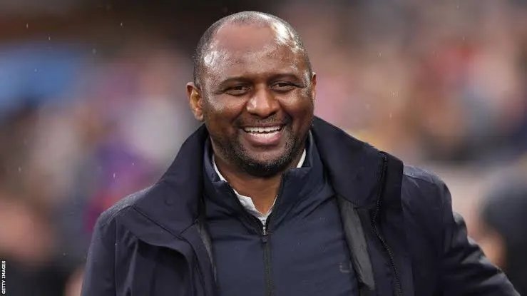 sane932's tweet photo. « Patrick Vieira vision 2030 »

Un contrat de 4 ans 
Un salaire entre 35 et 45 millions 
Objectif assignés : finaliste Can 2027, qualification coupe du 2030... https://t.co/RKmZvLjjZK