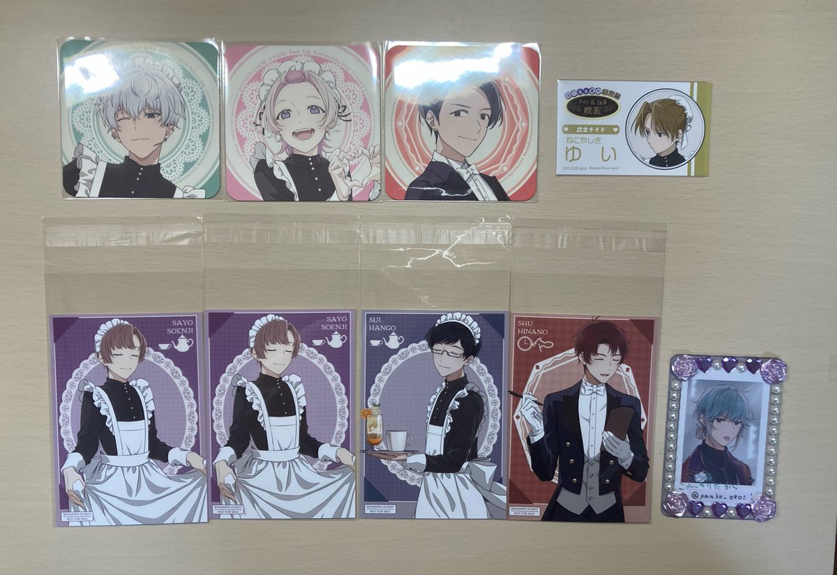 panko_O9O1's tweet photo. 【交換】アオペラ カフェ 特典 コースター ブロマイド

譲:ブロマイド｜雨夜2、粋、秀
　 コースター｜燐、光緒、良和
　 カード｜由比

求:ブロマイド｜侃
　 コースター｜永臣
　 カード｜永臣

8/18、9/8.9 会場手渡し⭕️
後半メンバーとの仮約束⭕️
郵送⭕️

ご気軽にお声がけくださいませ！ https://t.co/4jwFbBNfp4