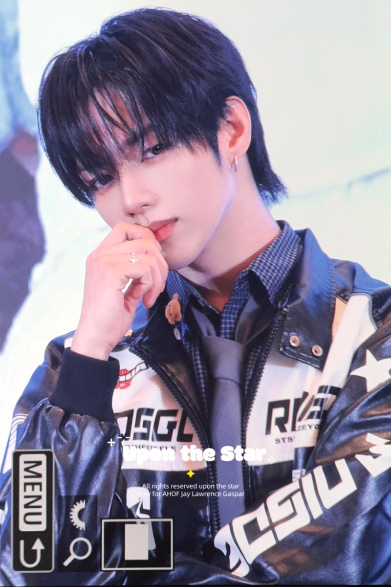 upts_JL's tweet photo. 260815 팬싸

#AHOF #아홉                     
#JL #제이엘 https://t.co/IeHhWyFYN4