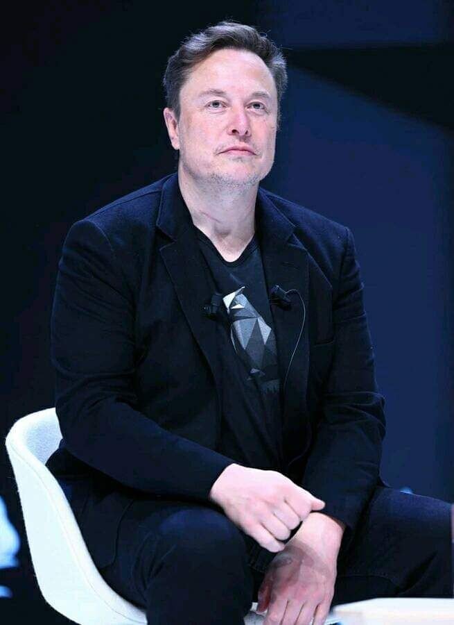 space_tesl99733's tweet photo. What will Elon Musk ultimately be remembered for: Tesla, SpaceX, AI, X, or something he hasn't built yet? https://t.co/uEtULFtDGy