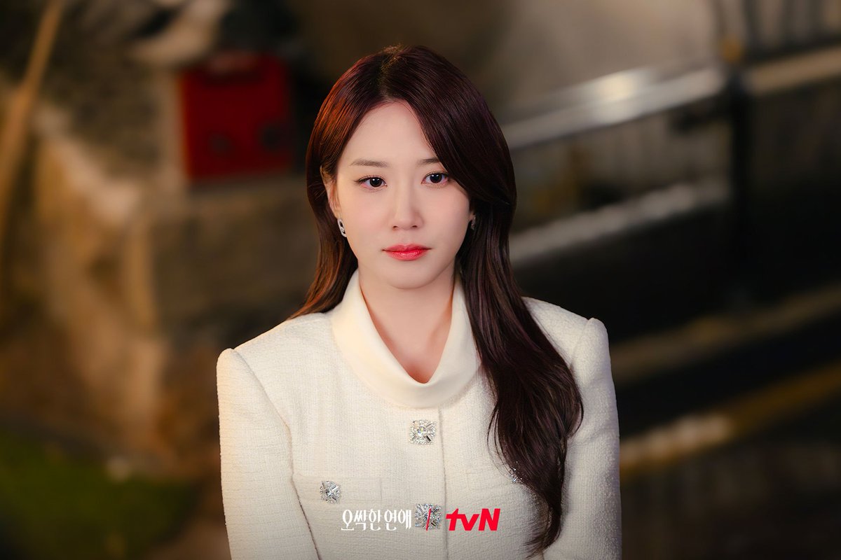 k_dramaindo_'s tweet photo. Pantesan Yeori kaya raya. Di kehidupan sebelumnya dia pengupas bawang di resto neneknya 💸💸💸

#ParkEunBin #SpookyinLove #TheWonderfools https://t.co/W2KDYWXFNO