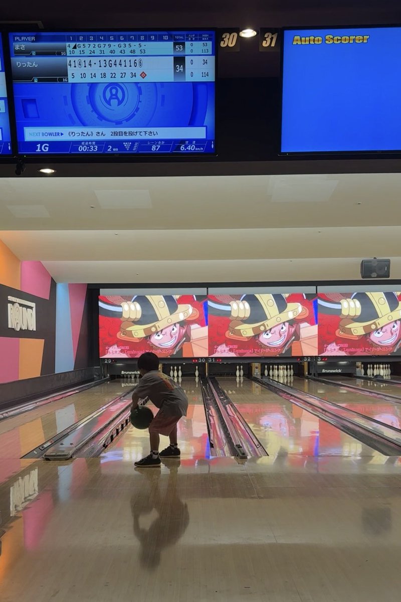 beautifulbell22's tweet photo. 家族でラウワン通いの日々🎳

パパの大好きなワンピカードとのコラボ🏴‍☠️
期間中何回当たるかなぁ🥹
また当たったから来週も行かねば🤭💕 https://t.co/MtVIJ0aCEB